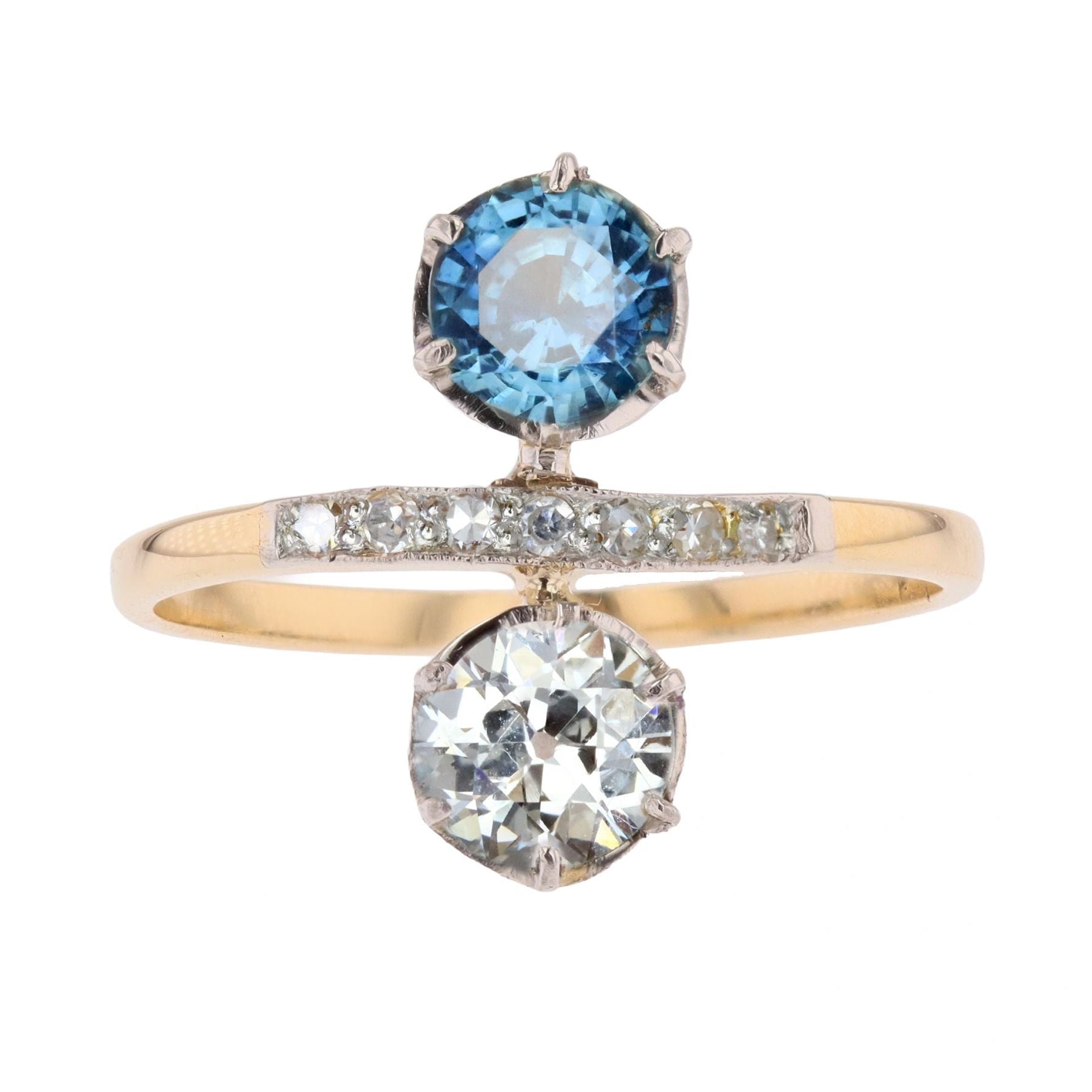 "Toi & Moi" Ring in Yellow Gold, Sapphire, and Diamonds