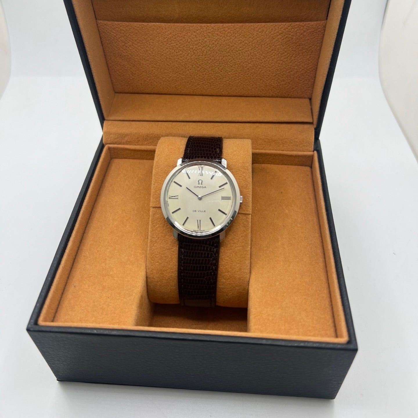 OMEGA "De Ville" Watch in Steel and Leather