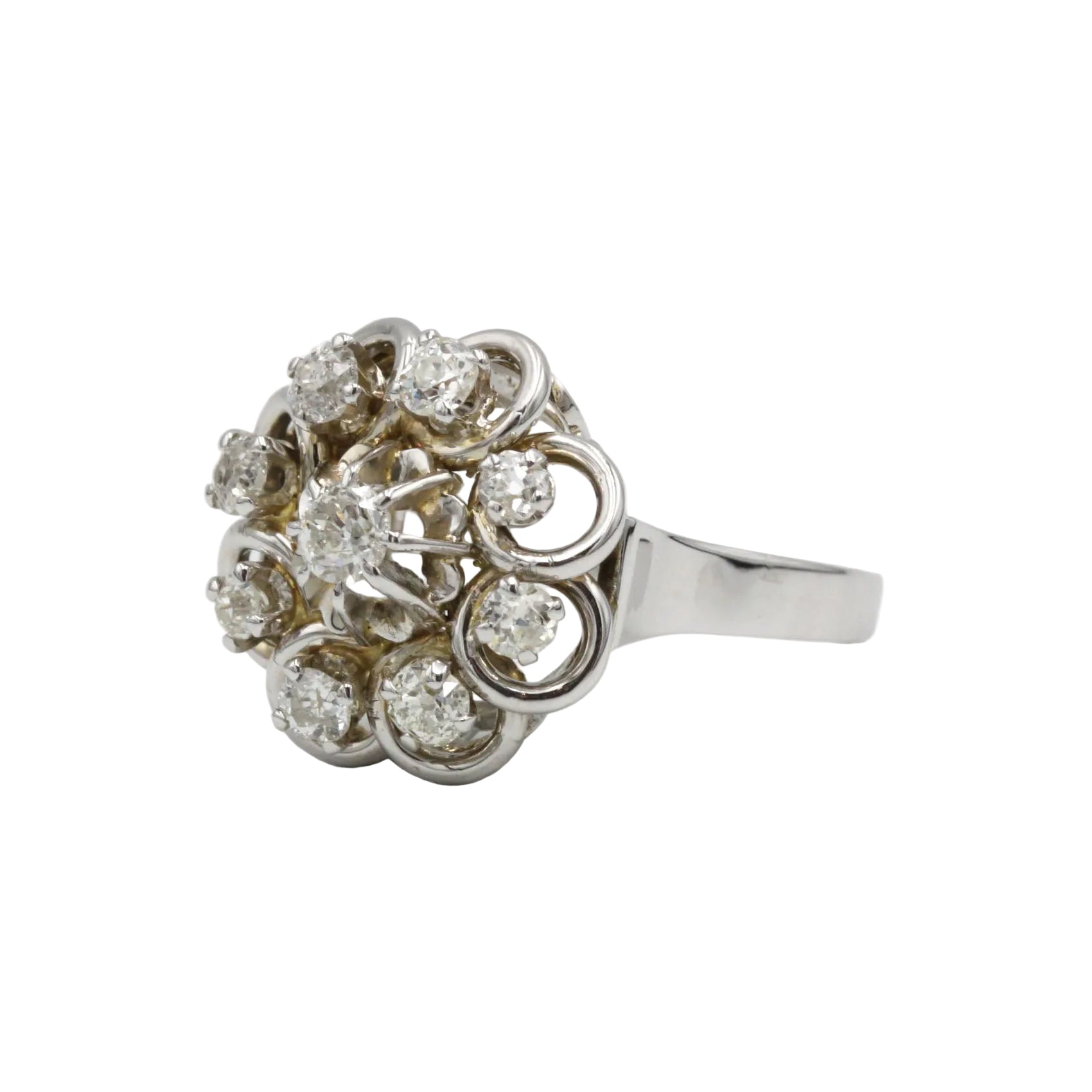 Bague Marguerite en or blanc et diamants