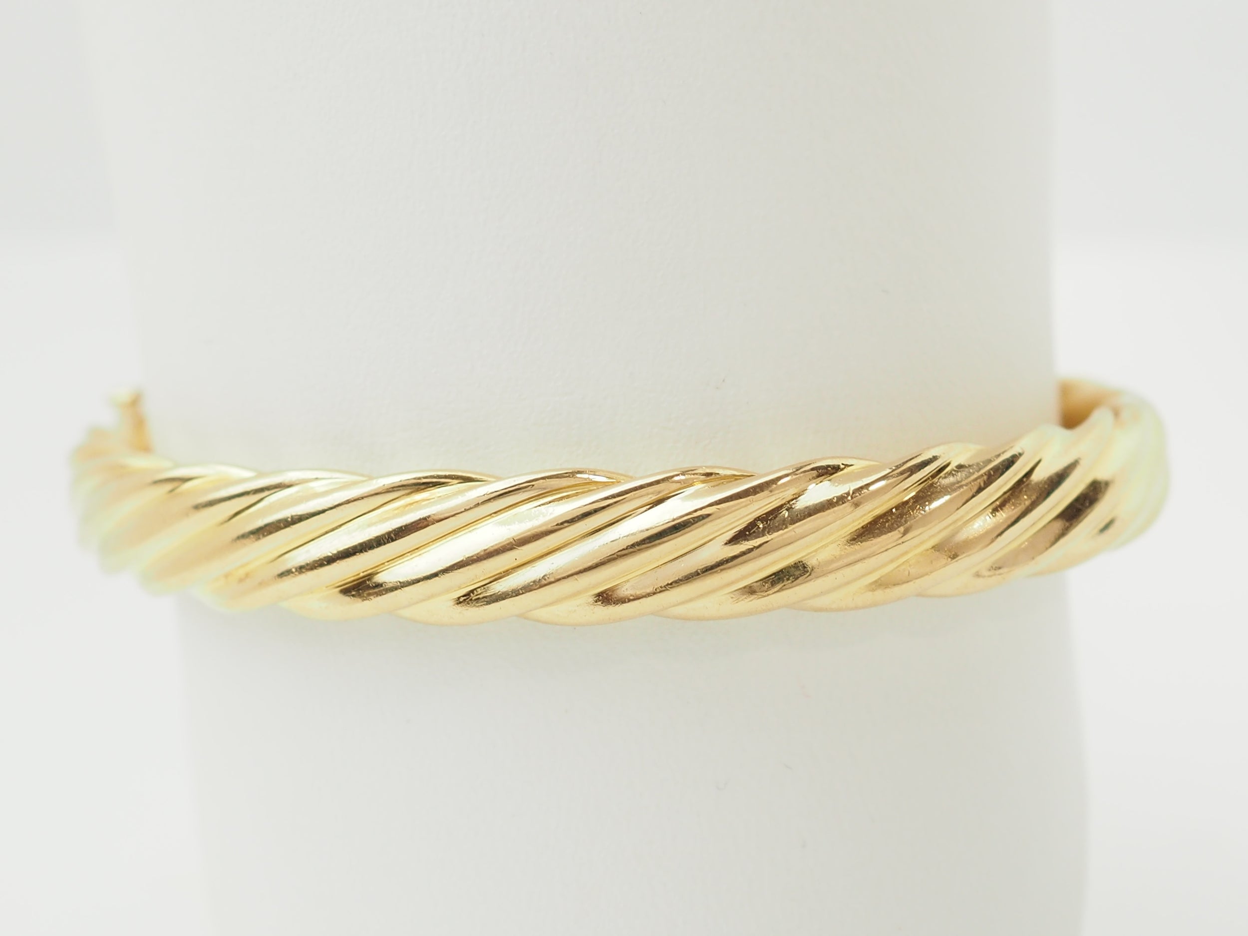 Yellow Gold Bangle Bracelet