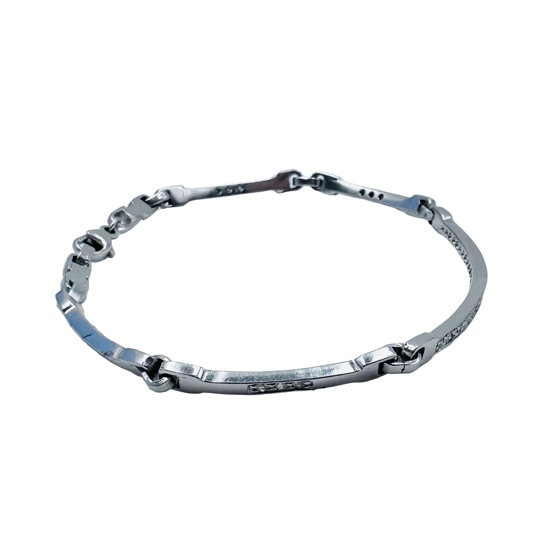 "Ligne" Bracelet in White Gold and Diamonds