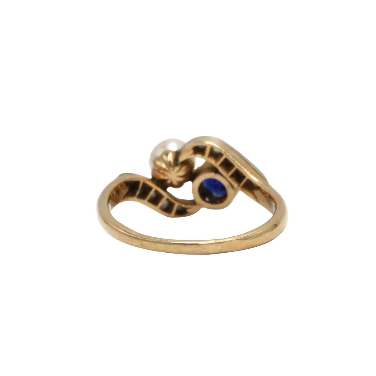 Bague Toi & Moi en or jaune, platine, saphir, perle, et diamants