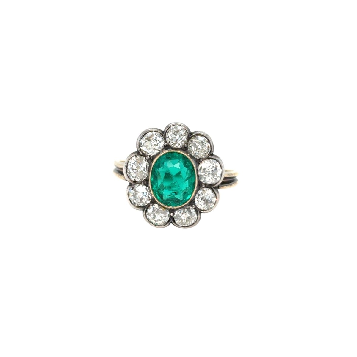 Fin du 19e siècle Bague à grappe en or/argent avec émeraude et diamant de 2,00 carats - Castafiore