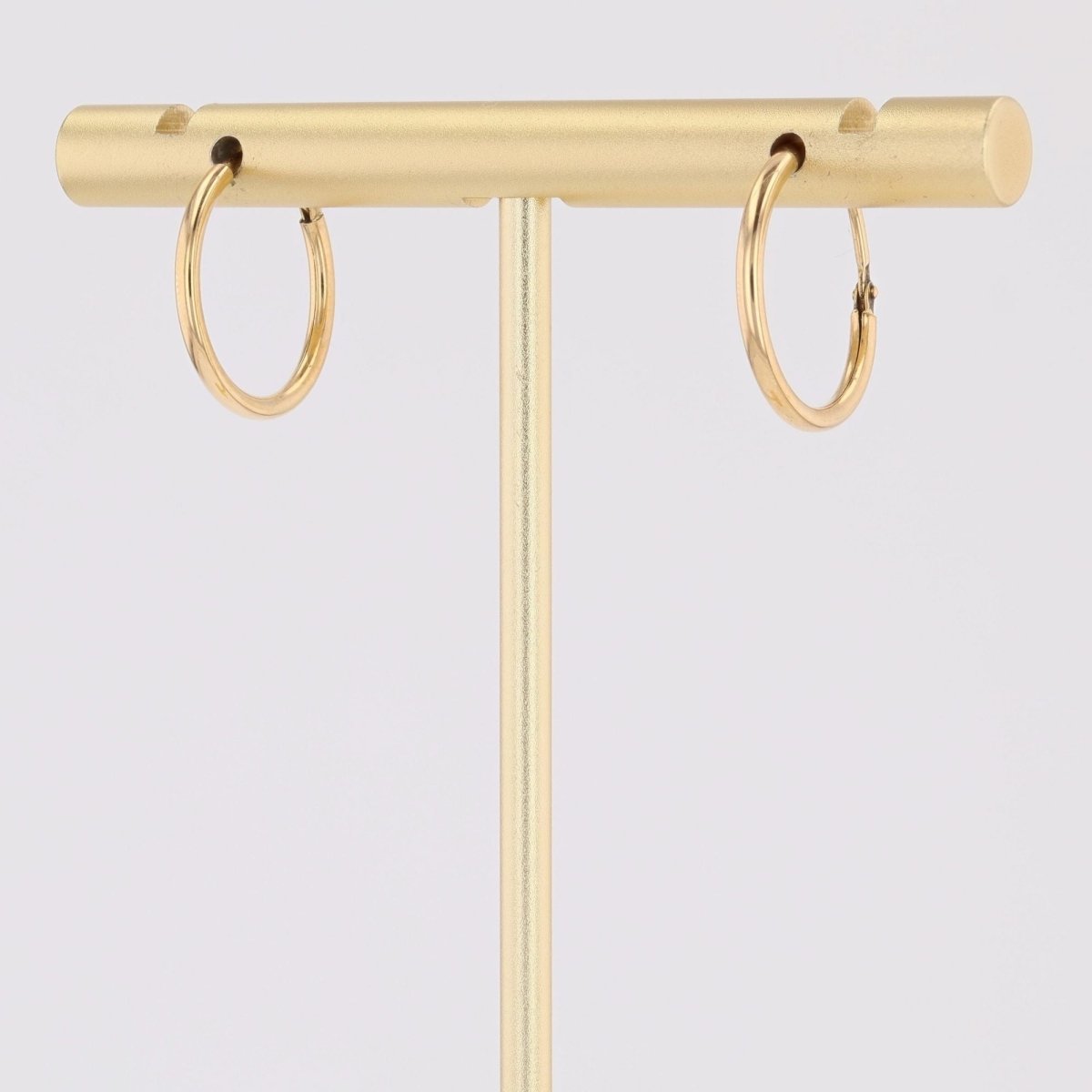 Fines boucles d'oreilles créoles or jaune - Castafiore