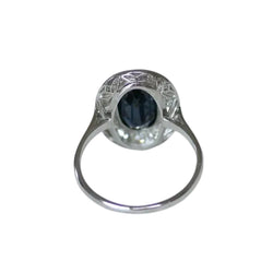 Bague Entourage en platine, saphir et diamants
