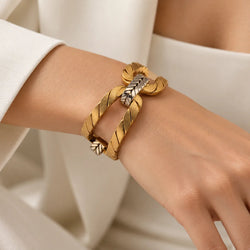 Yellow gold bracelet