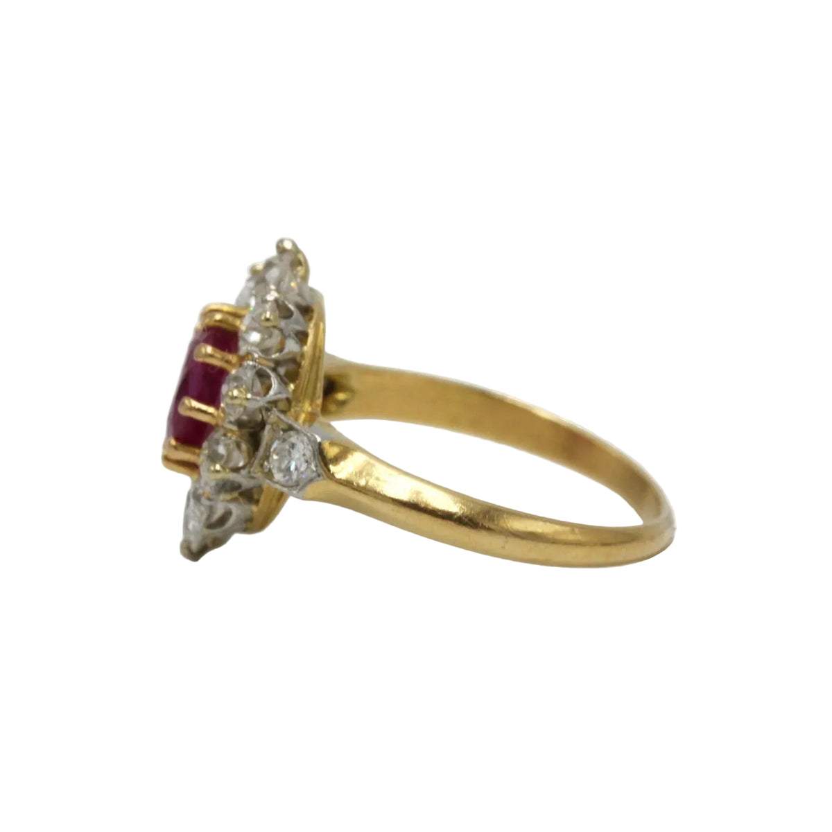 Marguerite Ring in yellow gold, Platinum, Rubies, and Diamonds