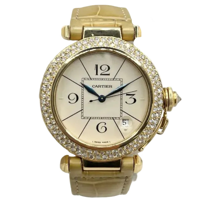 Montre CARTIER Pasha en or jaune, or rose, cuir et diamants