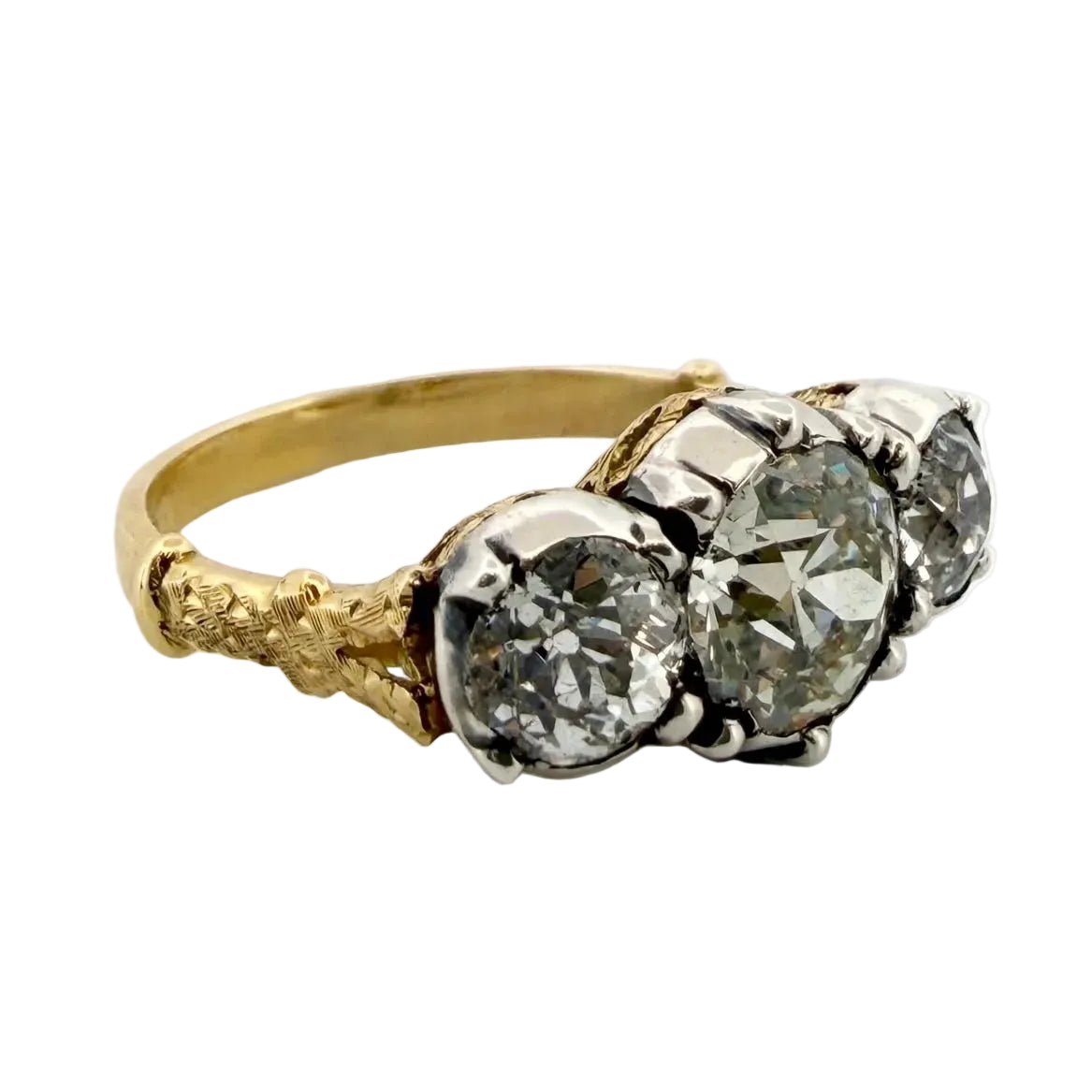 Trilogy Ring in Yellow Gold and Diamonds