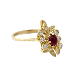 Entourage Ring in yellow gold, rubies, and diamonds