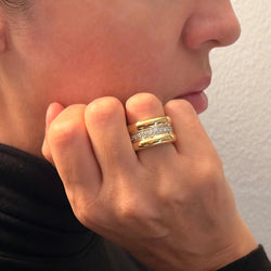 POMELLATO Bandeau Ring in yellow gold and diamonds