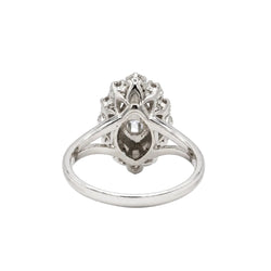 Marquise Ring in White Gold and Diamonds