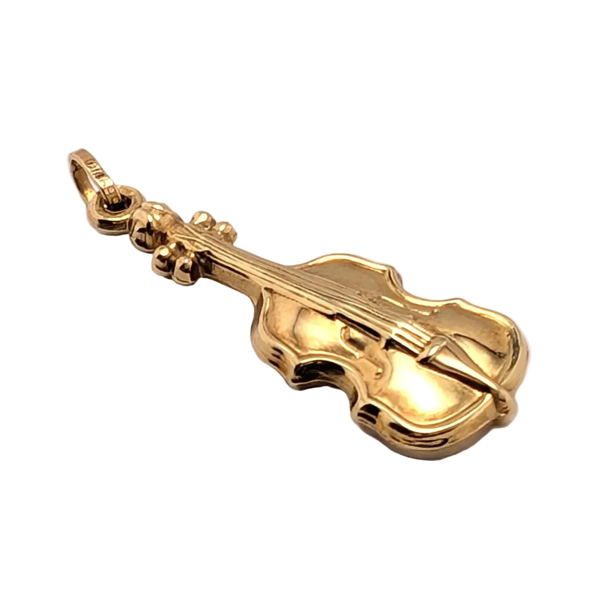 Yellow gold pendant
