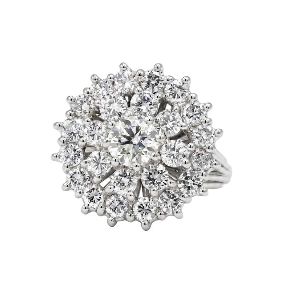 Marguerite Ring in White Gold and Diamonds