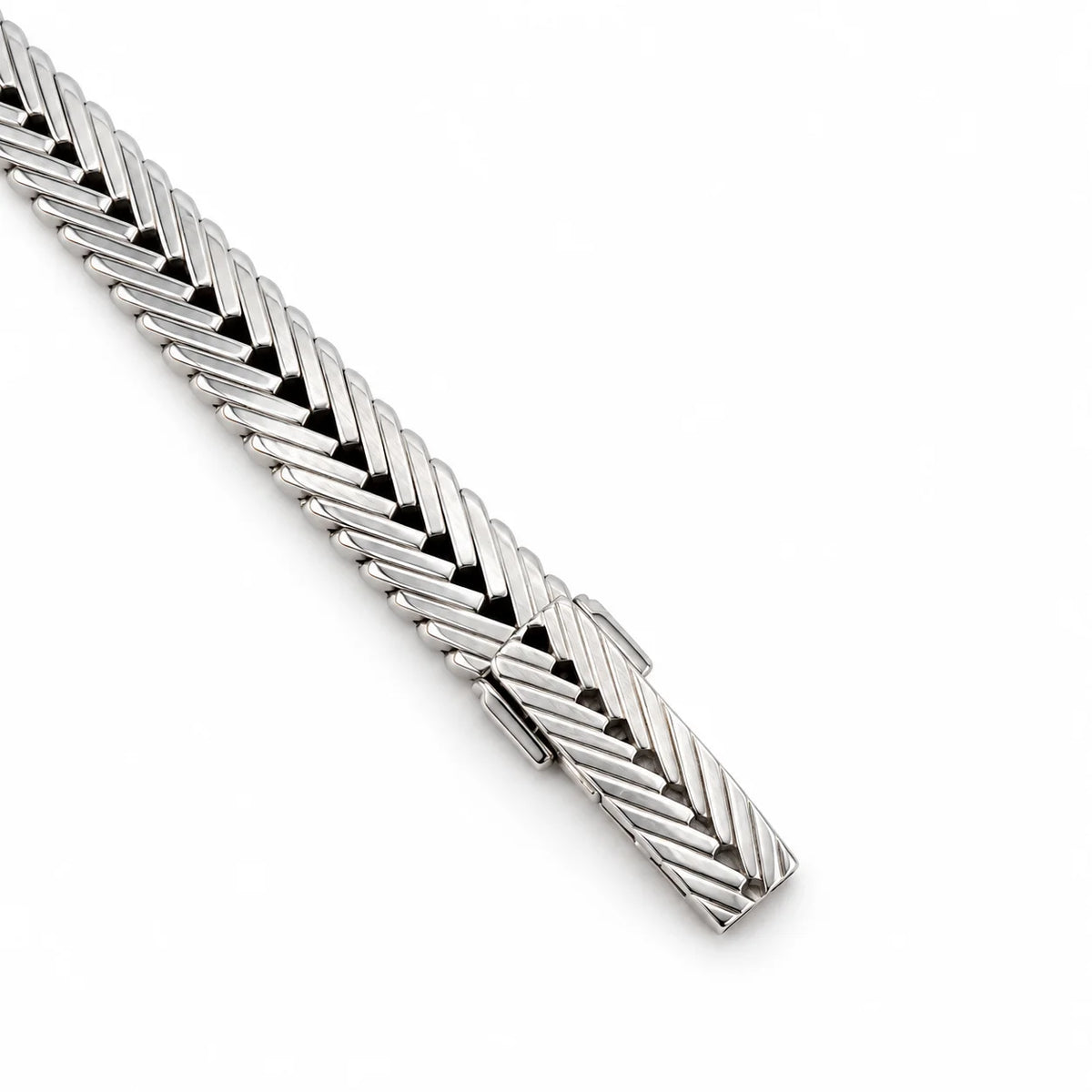 JAEGER-LECOULTRE watch in white gold and diamonds
