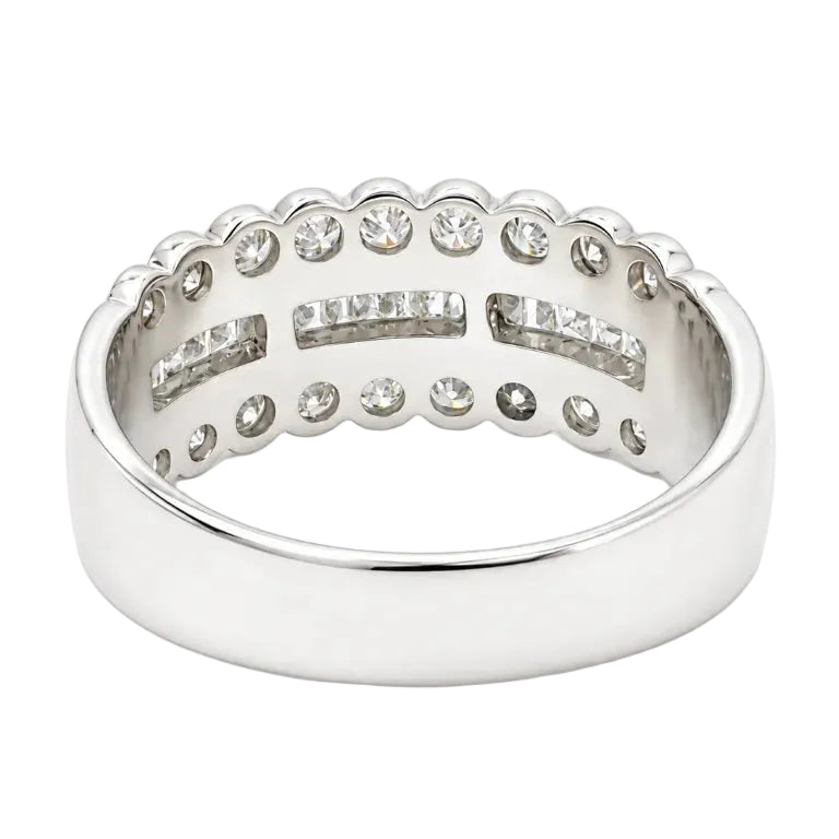 White Gold and Diamond Ring
