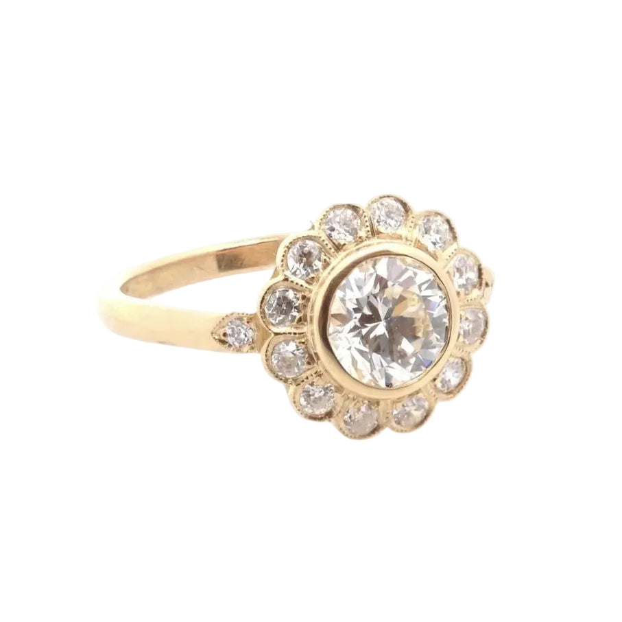 Bague Entourage en or jaune et diamants