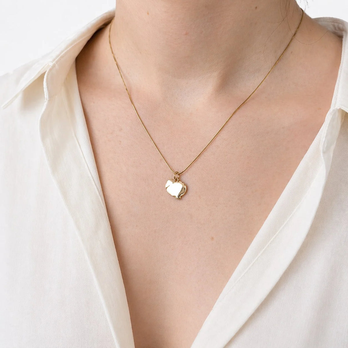 POMELLATO "Dodo" Pendant in Yellow gold