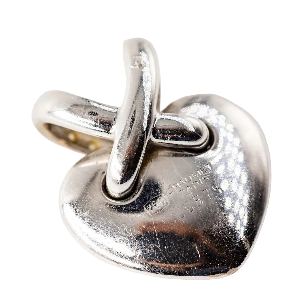 CHAUMET "Coeur Liens" Pendant in white gold and diamonds