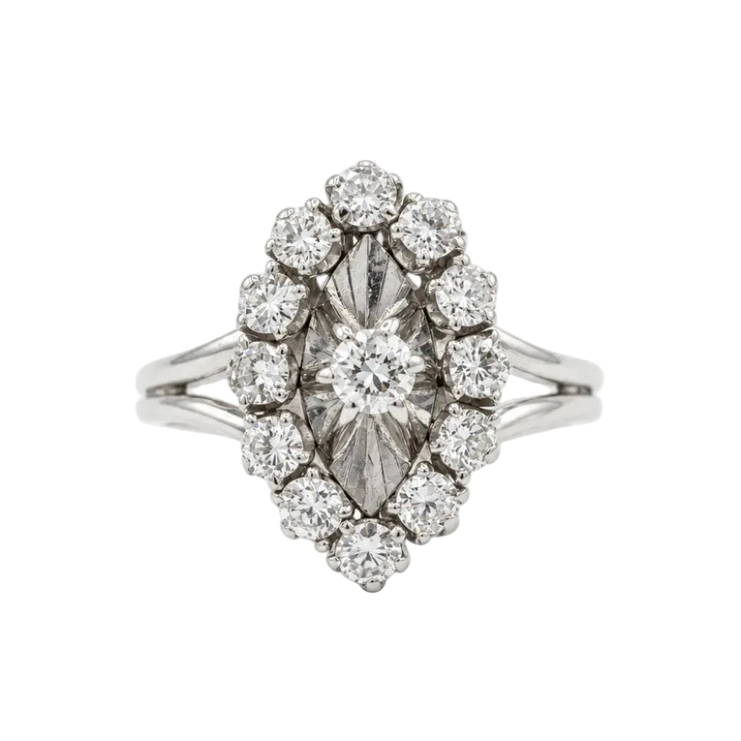 Marquise Ring in White Gold and Diamonds