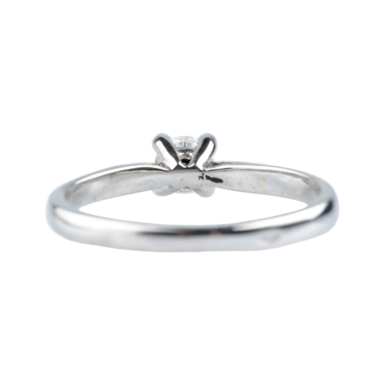White Gold Solitaire Ring with Diamond