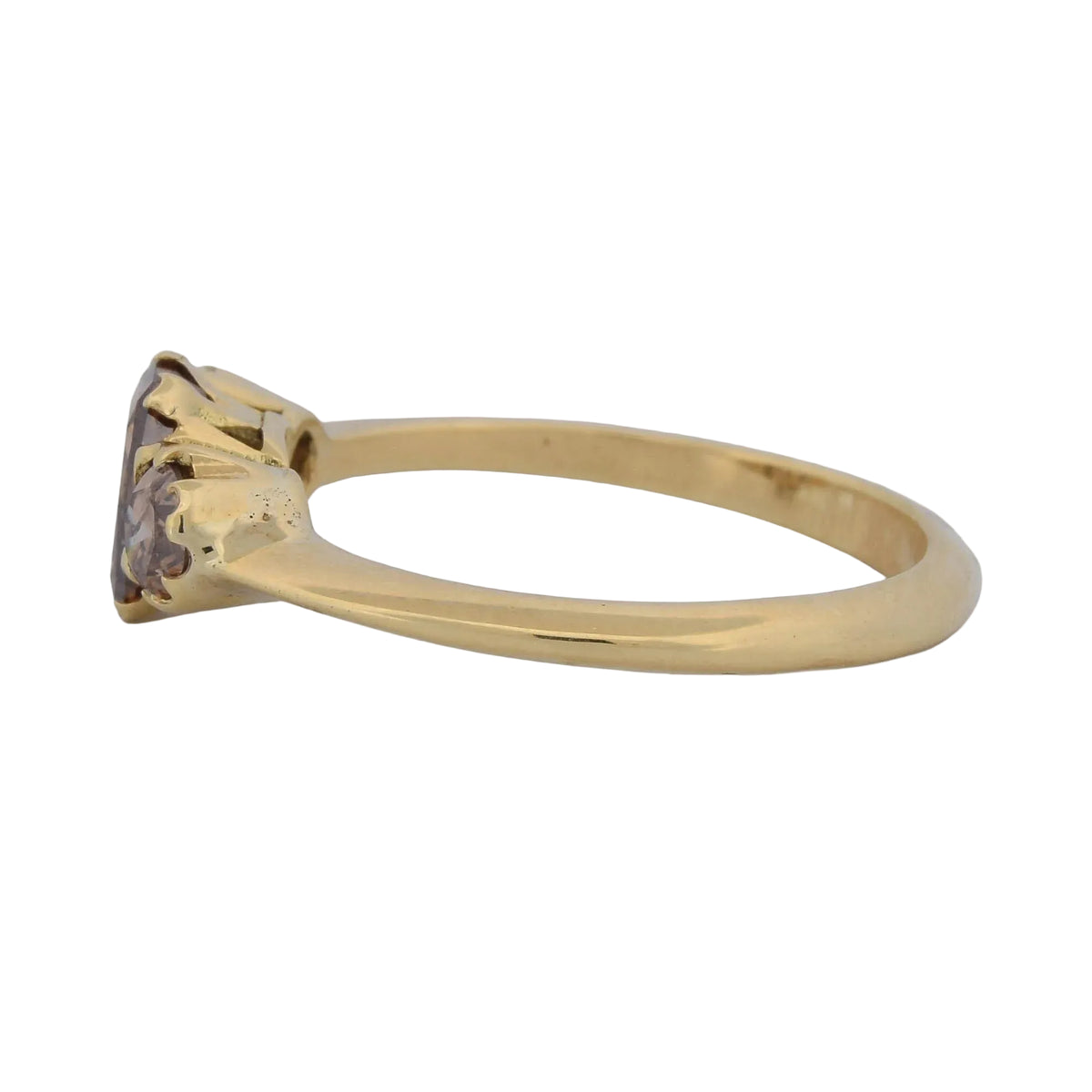 Trilogy Ring in Yellow Gold and Diamonds