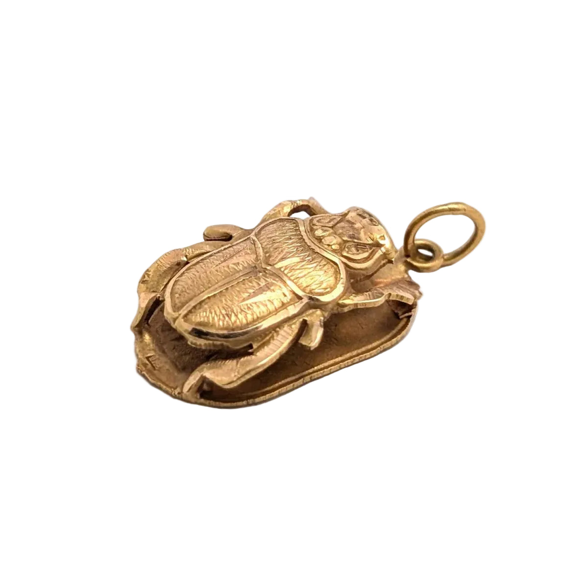Yellow gold pendant