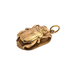 Yellow gold pendant
