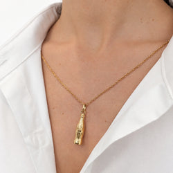 Yellow gold pendant