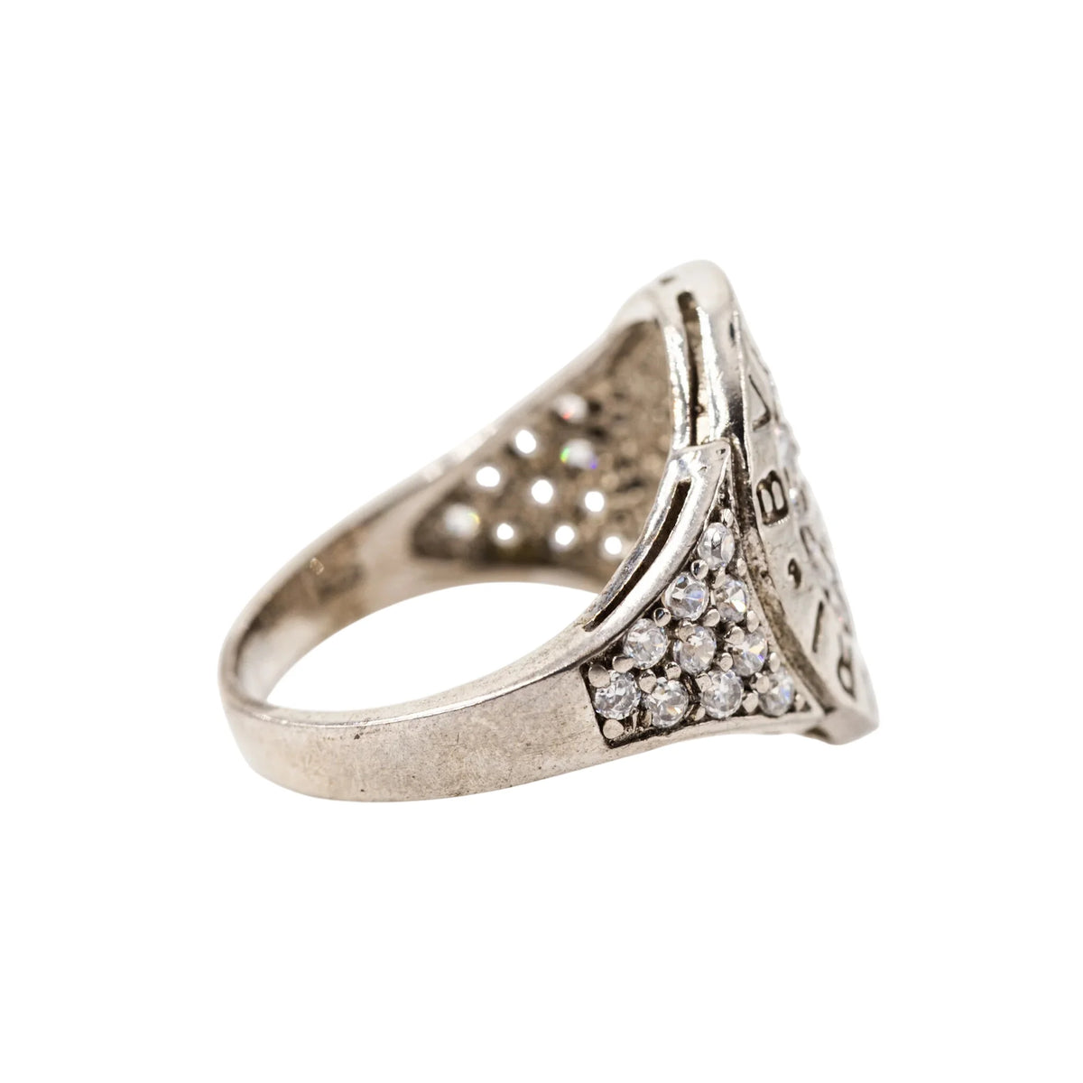 BULGARI ring in white gold and diamonds