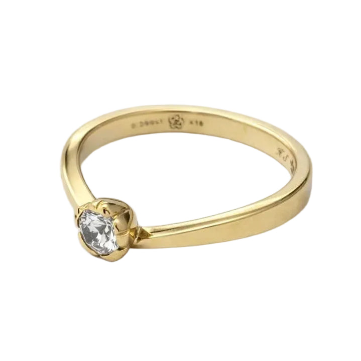 Yellow Gold Solitaire Ring with Diamond