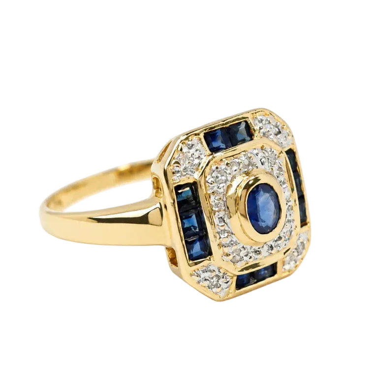 "Entourage" Ring in Yellow Gold, Sapphires, and Diamonds