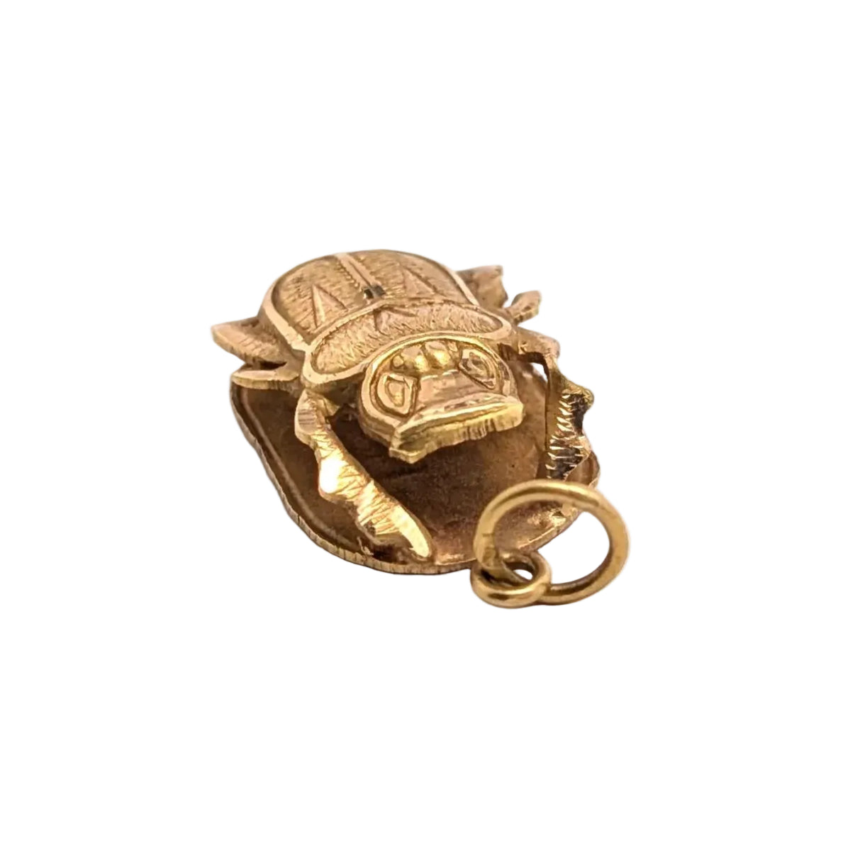 Yellow gold pendant