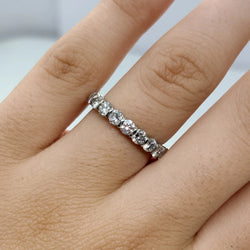 Bague Alliance en or blanc et diamants