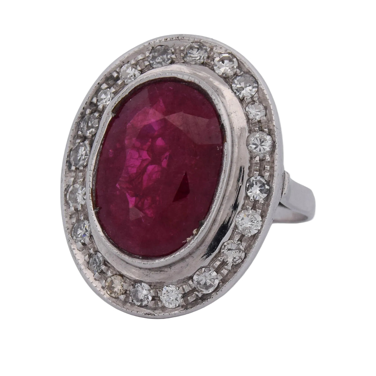 Entourage Ring in white gold, rubies, and diamonds