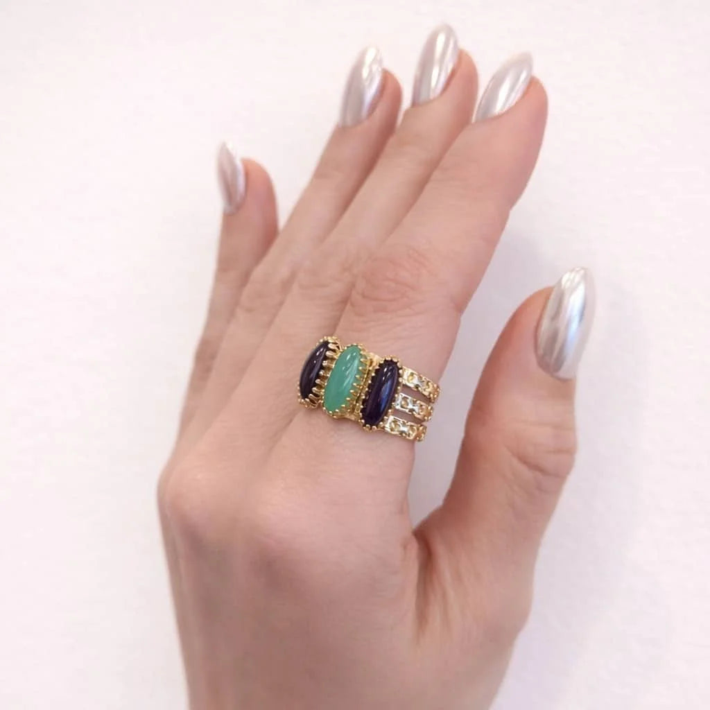 Yellow Gold Ring with Chalcedony and Garnets