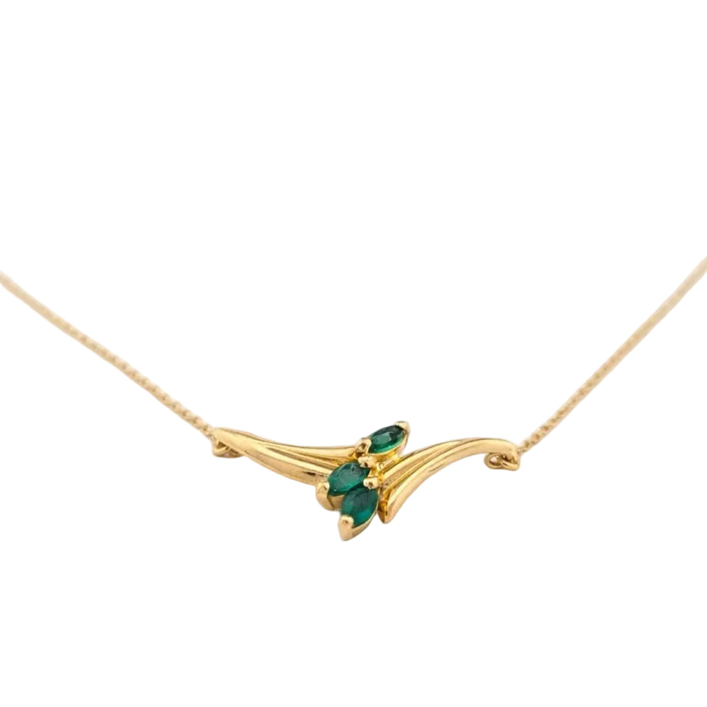 Yellow Gold Necklace with Emerald Pendant