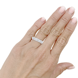 BOUCHERON "Éternelle" Wedding Band in white gold and diamonds