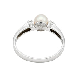 Trilogy Ring in White Gold, Pearl, and Diamonds