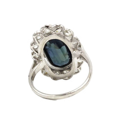 Pompadour Ring in platinum, sapphire, and diamonds