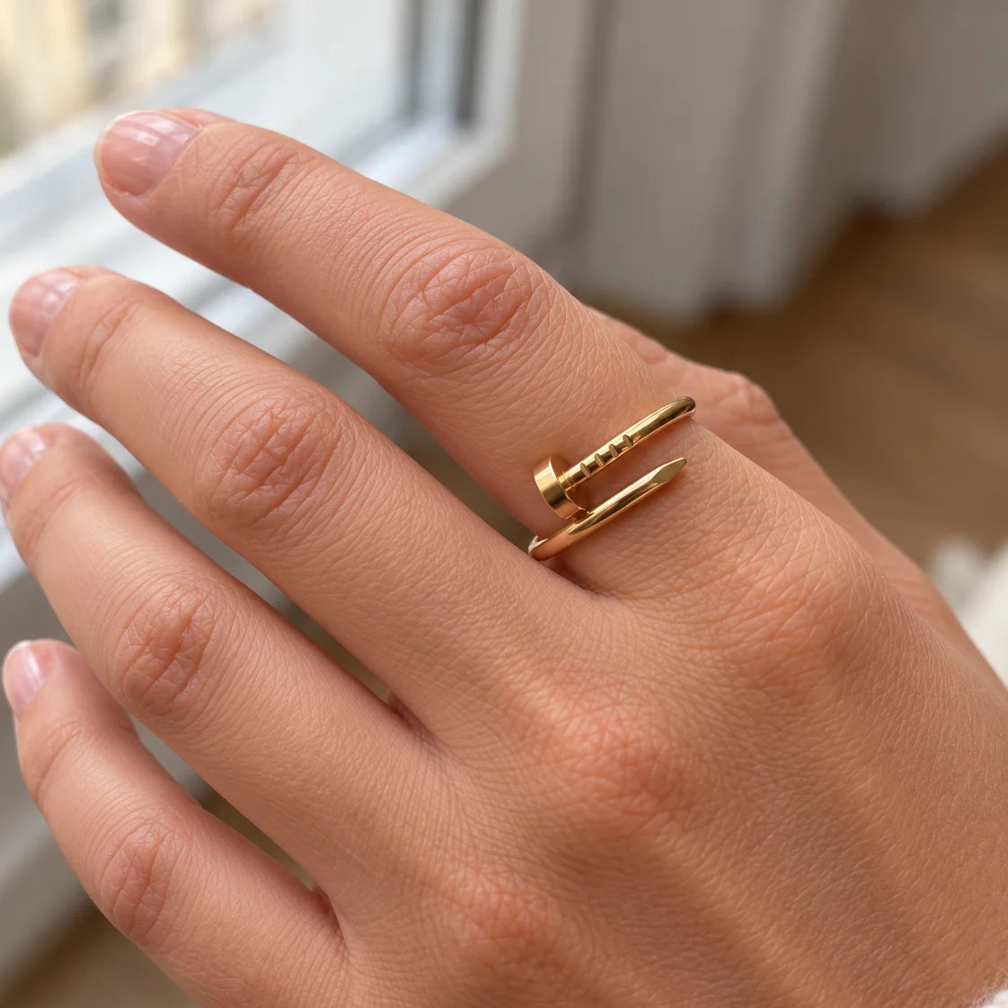 Bague Jonc CARTIER Juste un Clou en or rose