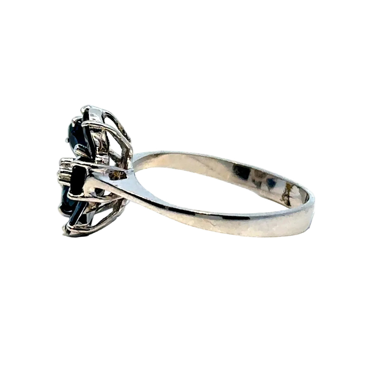 Cocktail Ring in White Gold, Sapphires, and Diamond