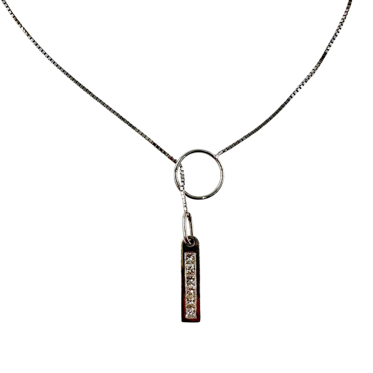 White Gold Necklace with Diamond Pendant