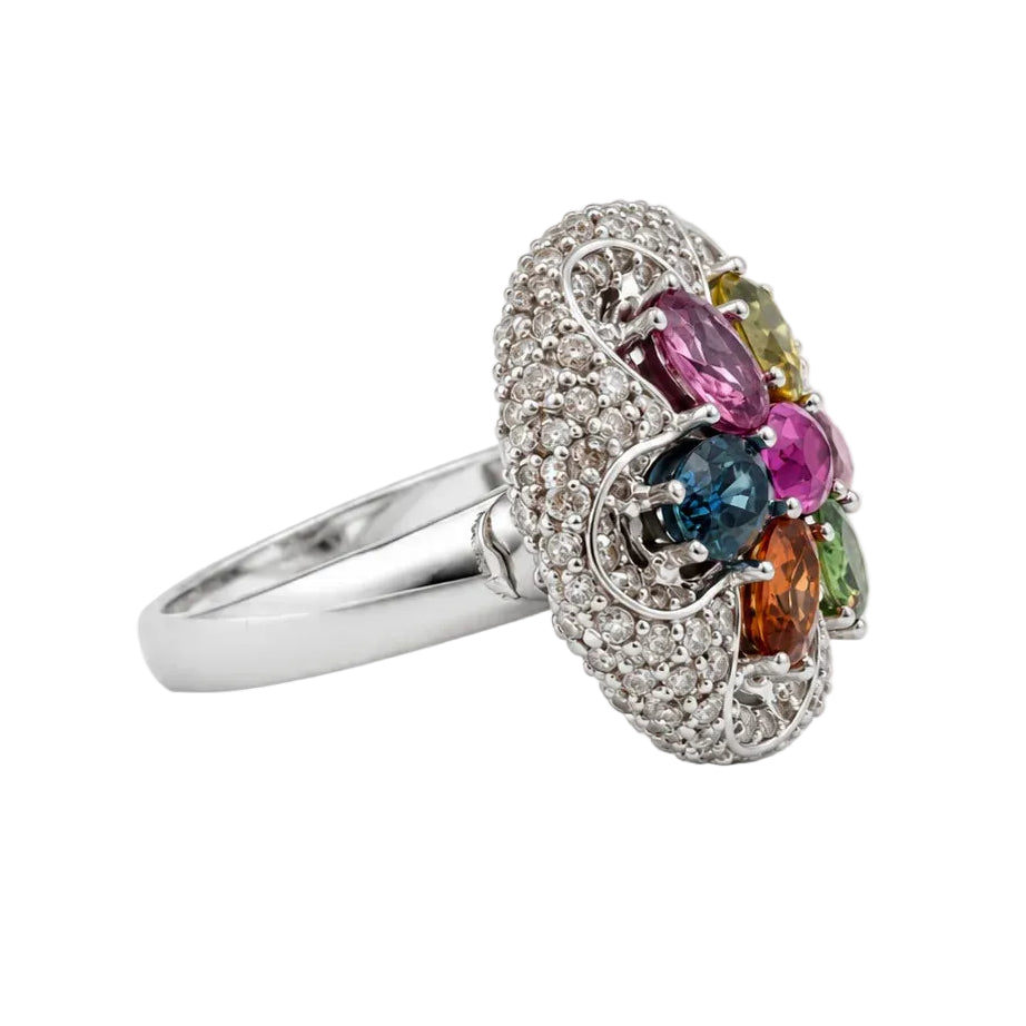 "Dôme" Ring in White Gold, Sapphires, and Diamonds