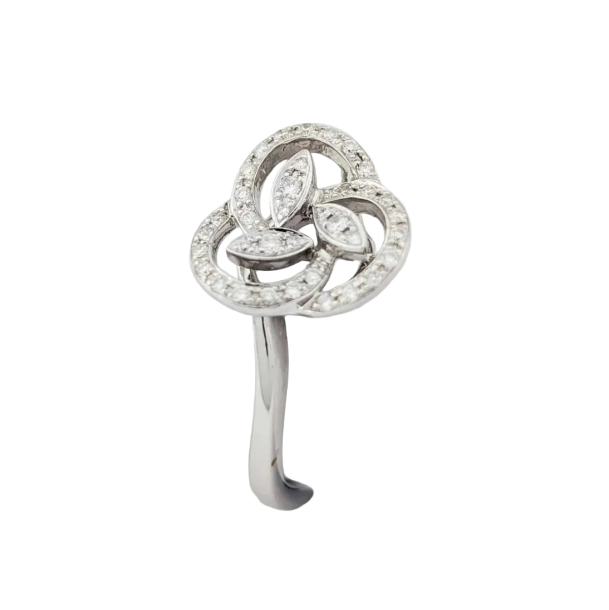 White Gold and Diamond Ring
