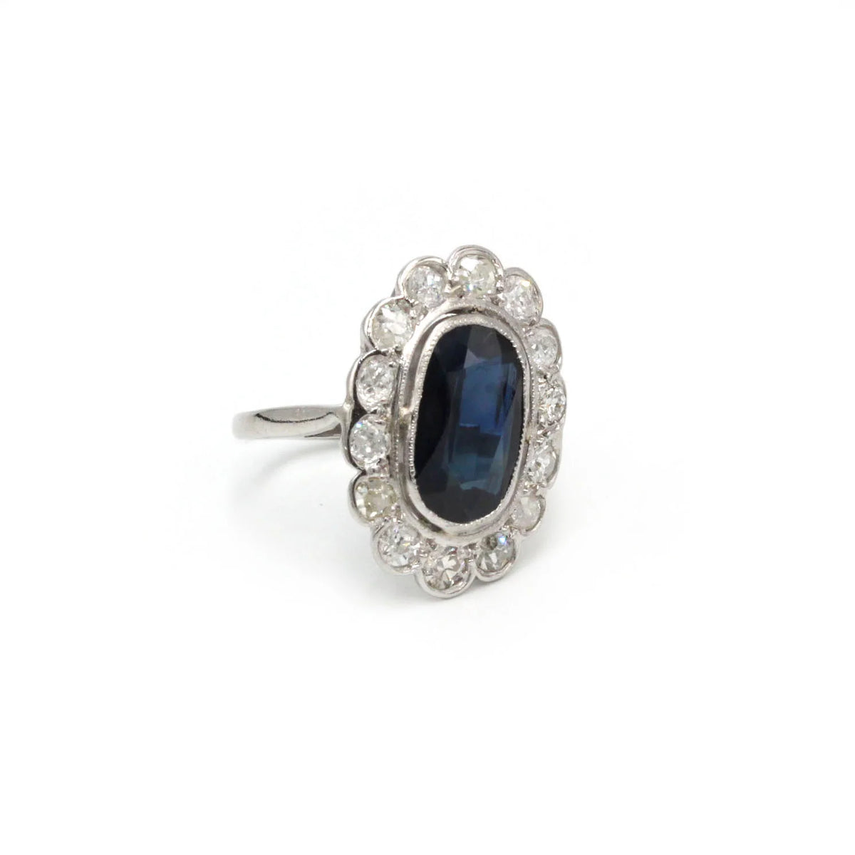 Pompadour Ring in Platinum, Sapphire, and Diamonds