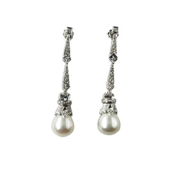 White Gold Dangle Earrings with Pearls and Diamonds