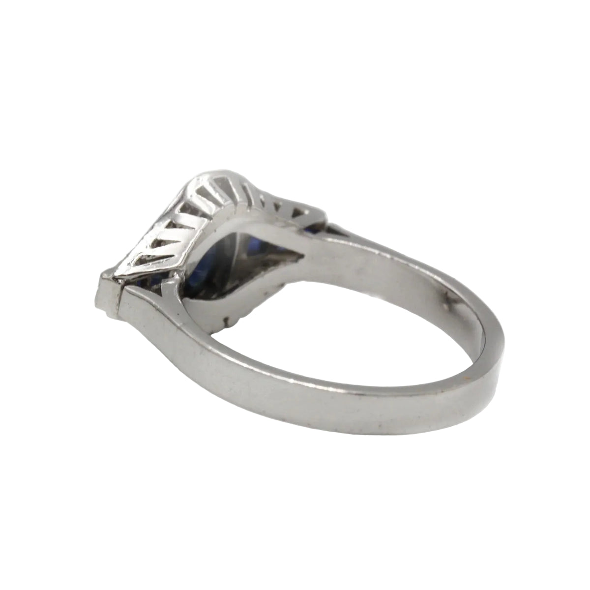 White gold ring with sapphires and diamonds