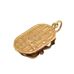 Yellow gold pendant
