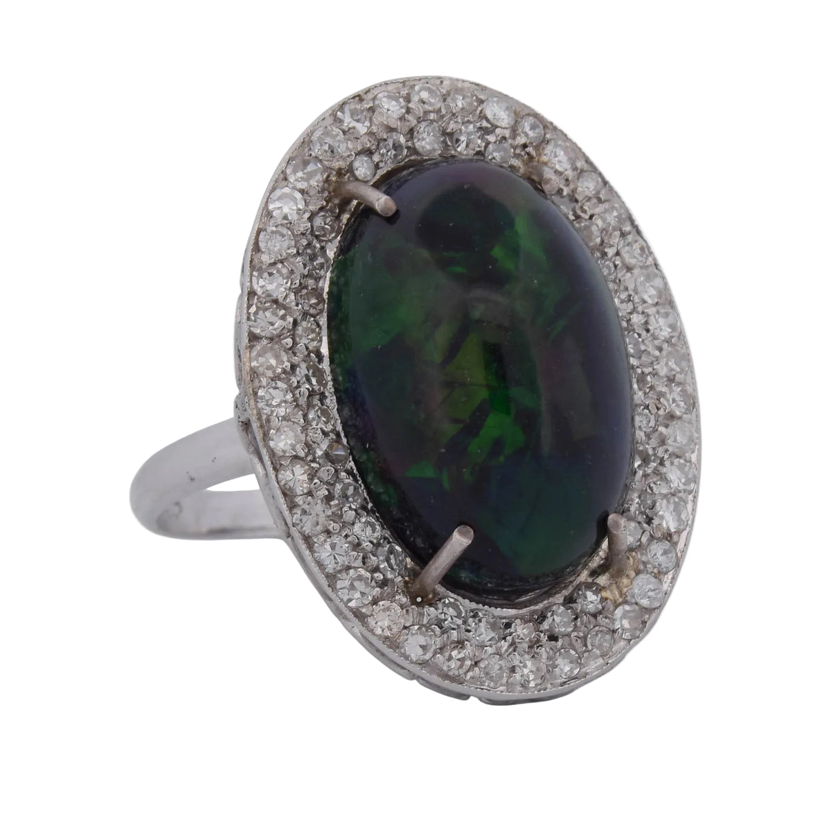 Entourage Ring in white gold, Opal, and Diamonds